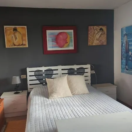 Casa Dorados Oia